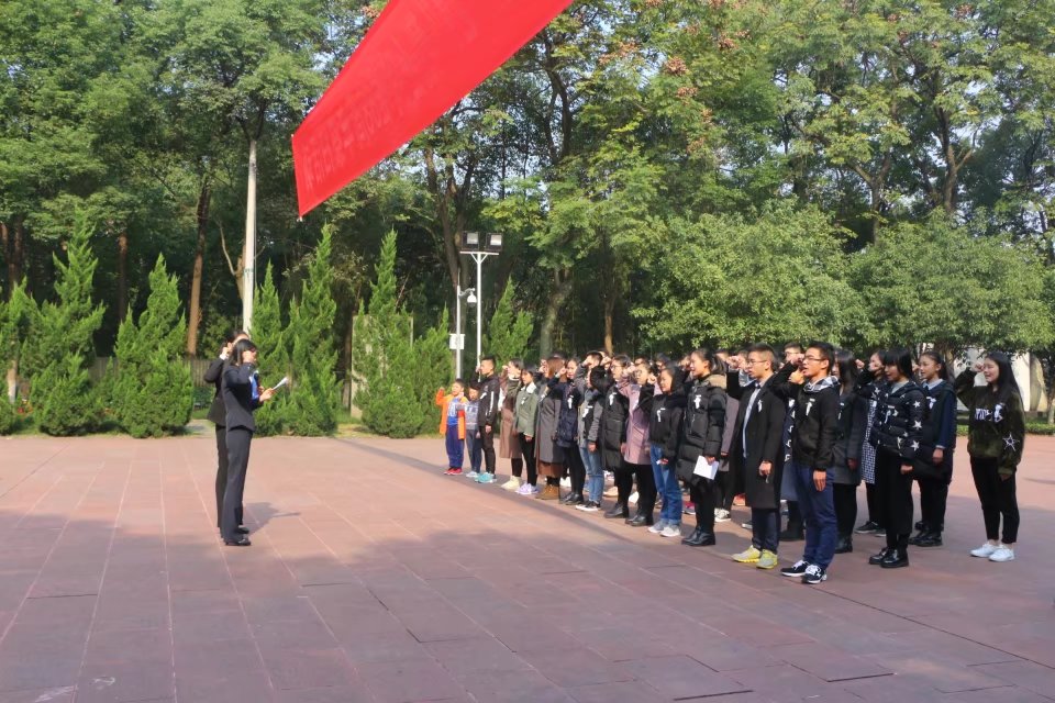 禁漫天堂-禁漫天堂app-禁漫天堂ios
纪念“11·27 ”烈士殉难68周年祭扫活动
