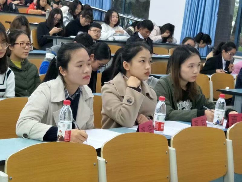 禁漫天堂-禁漫天堂app-禁漫天堂ios
举办“青春与学业”演讲比赛复赛